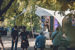 Camila Morgenstern @ Klosterbergegarten - Fête de la musique Magdeburg 2026 © Matthias Piekacz